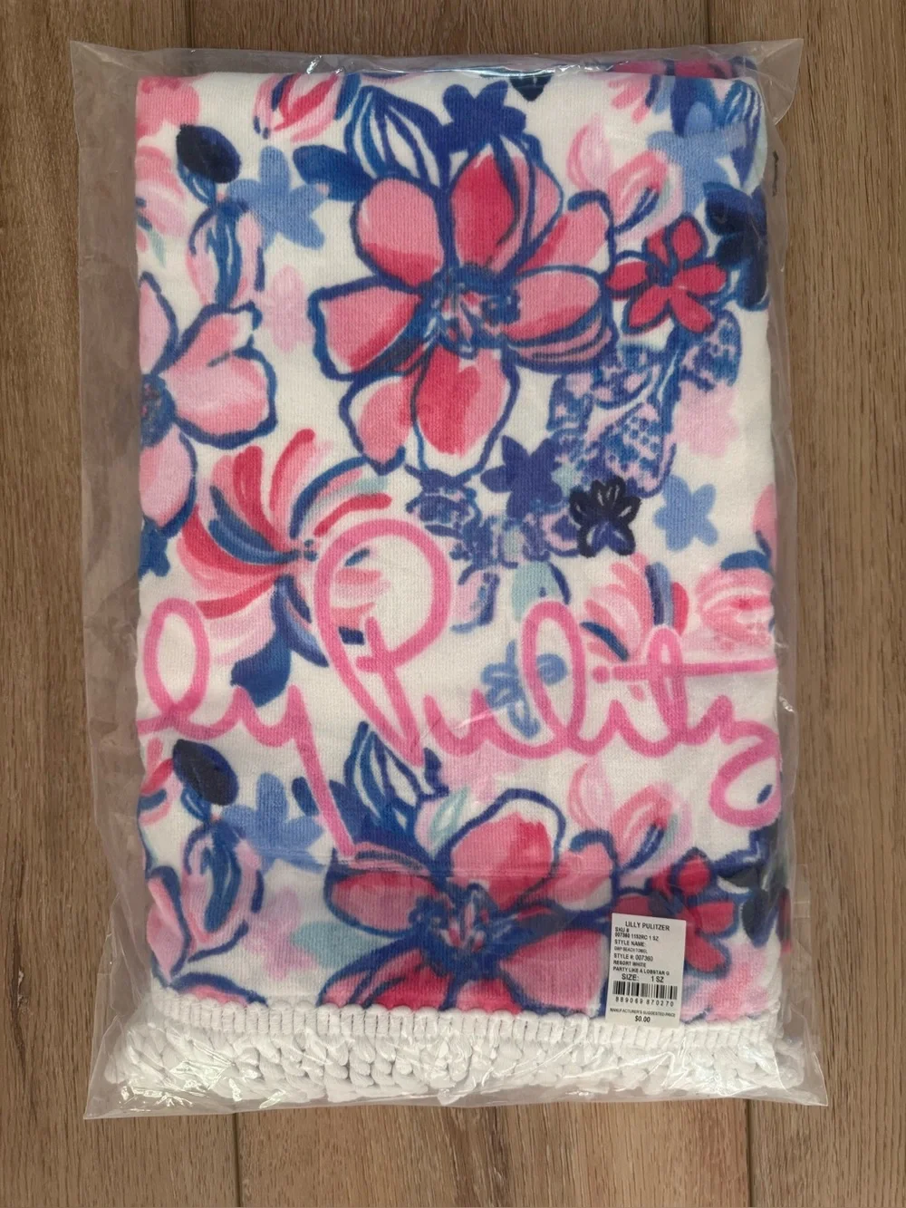 NWT Lilly Pulitzer Beach Towel Resort White Party Like A Lobstar